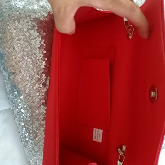 Handbag - Picture 2 of 3